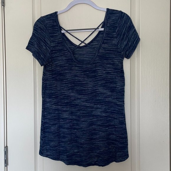 Moa Moa Flowy Tee - Picture 2 of 4